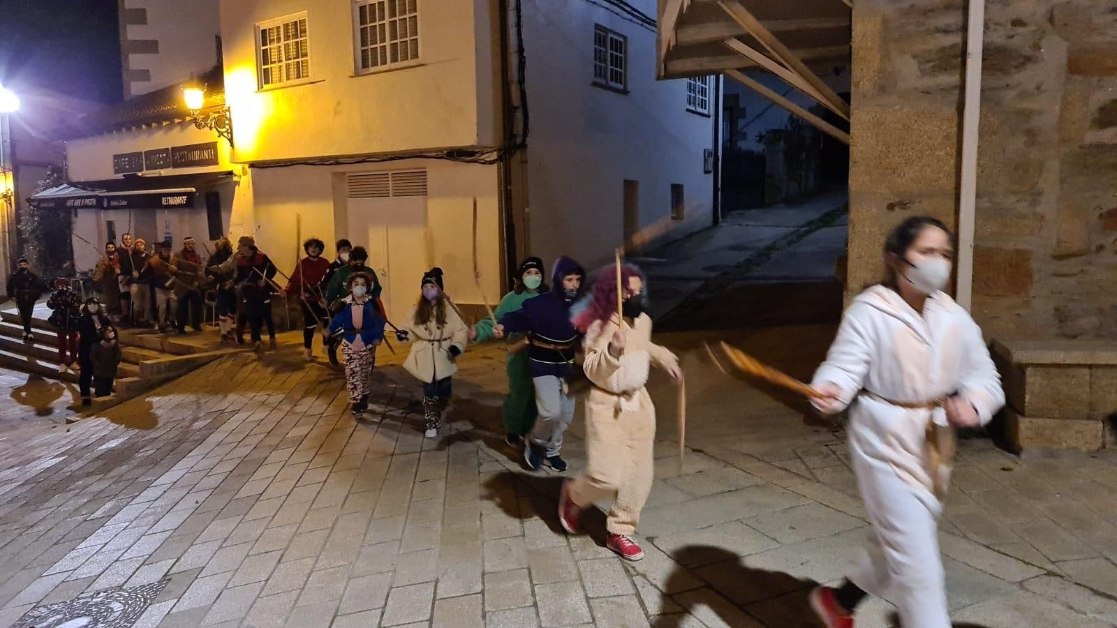 Carreras en la Praza da Picota.