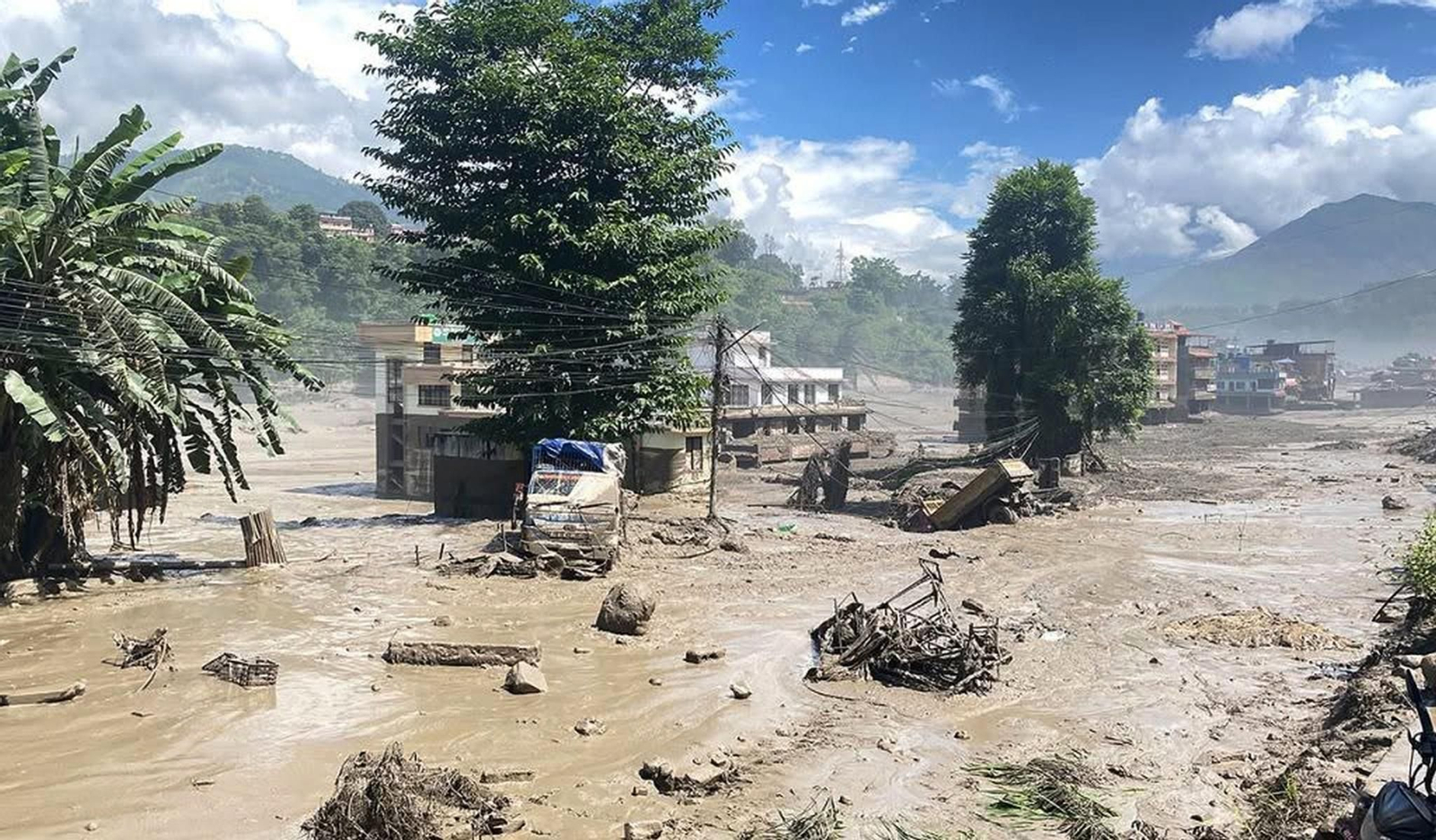 Galería | Las imágenes satelitales que muestran la devastación de la riada en Nepal