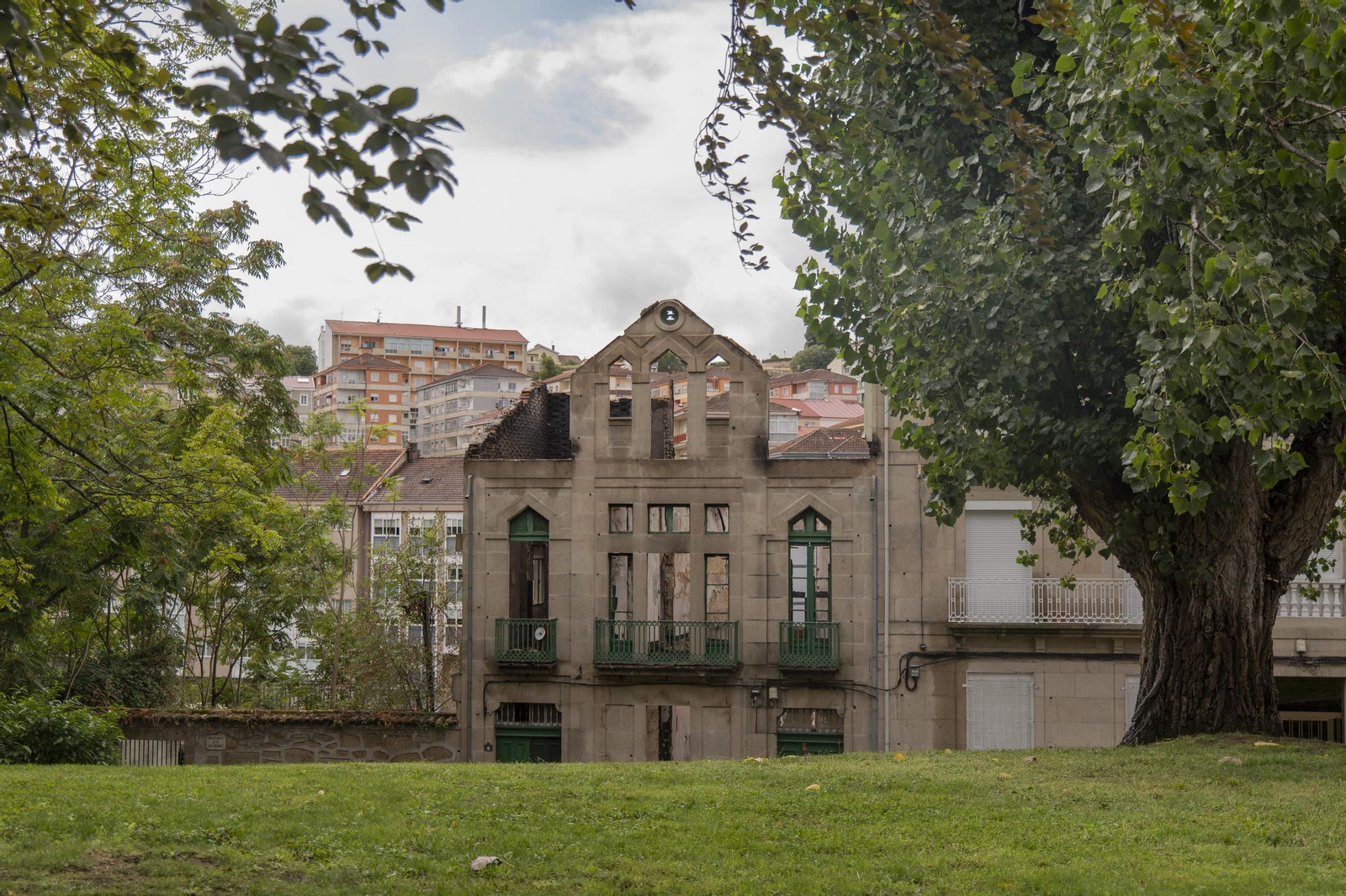Galería | Fotos de la Casa de Baños que cuestionan la protección del inmueble y sus elementos