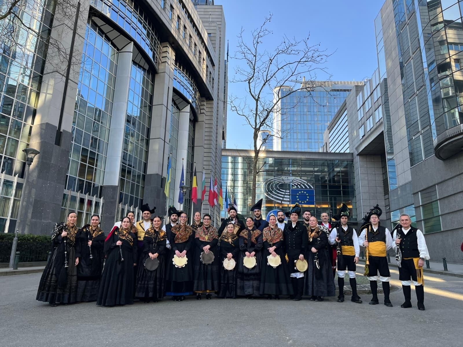 Bruselas latió al ritmo de Galicia en la cuarta edición de EmigraSON