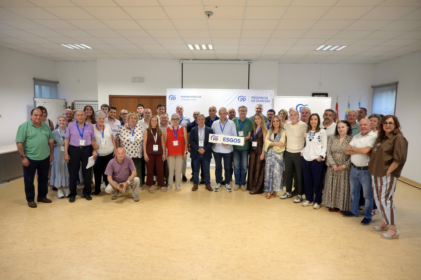 Congreso local del PP en Esgos.