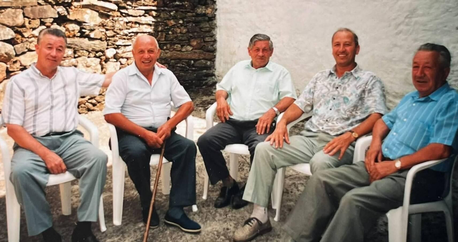 Abel (segundo por la derecha) junto a sus hermanos