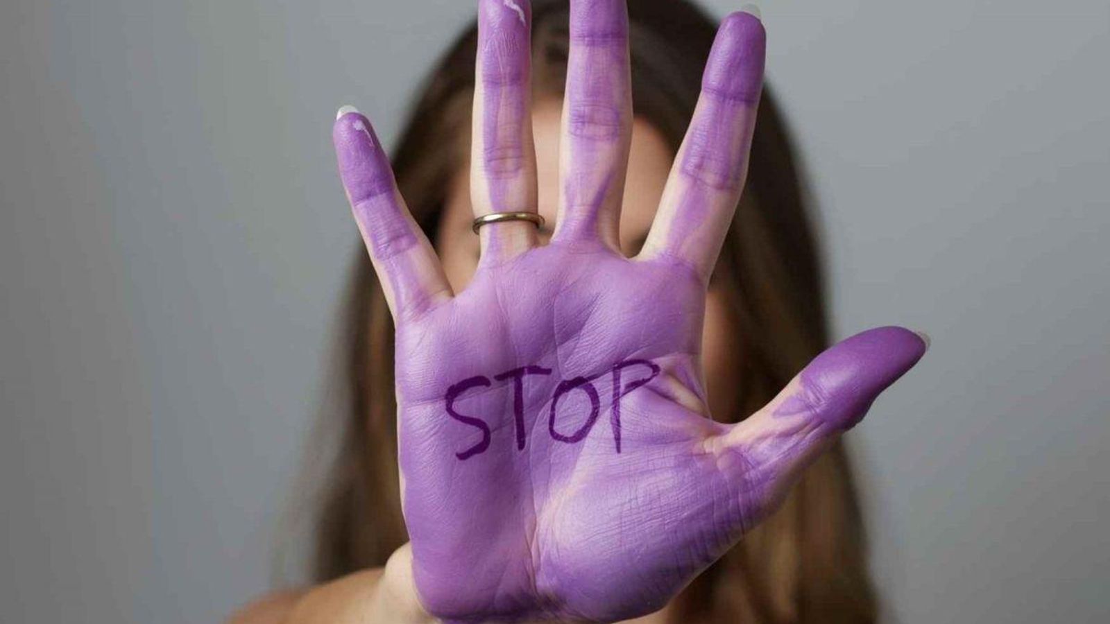 Campaña contra la violencia de género.