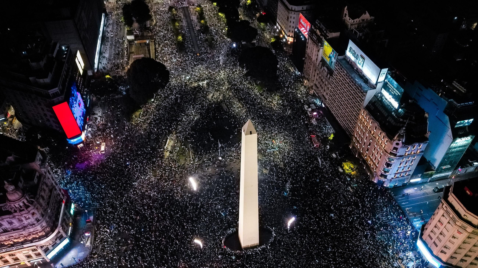 La celebración en la Plaza del Obelisco de Argentina