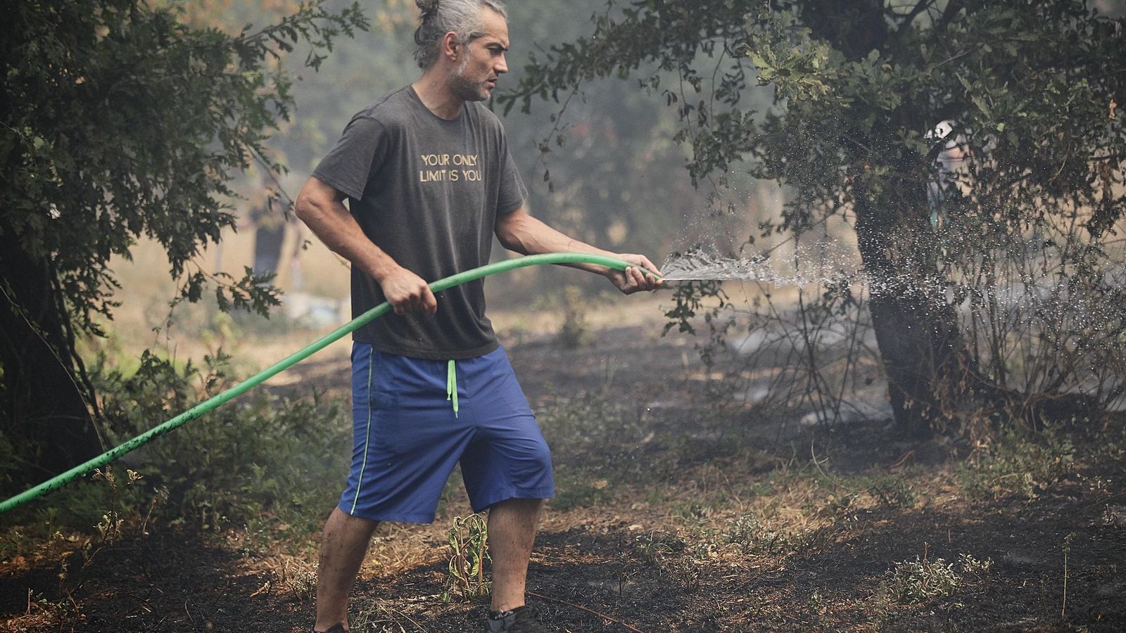 Galería | El fuego rodea Ourense