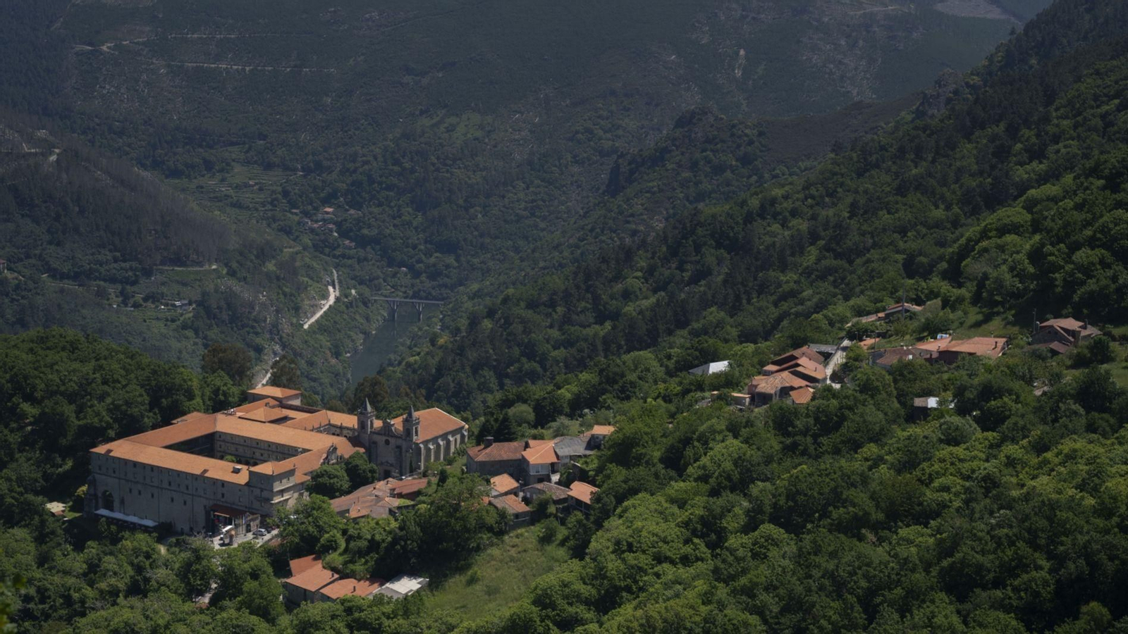 El monasterio de Santo Estevo, en la Ribeira Sacra ourensana