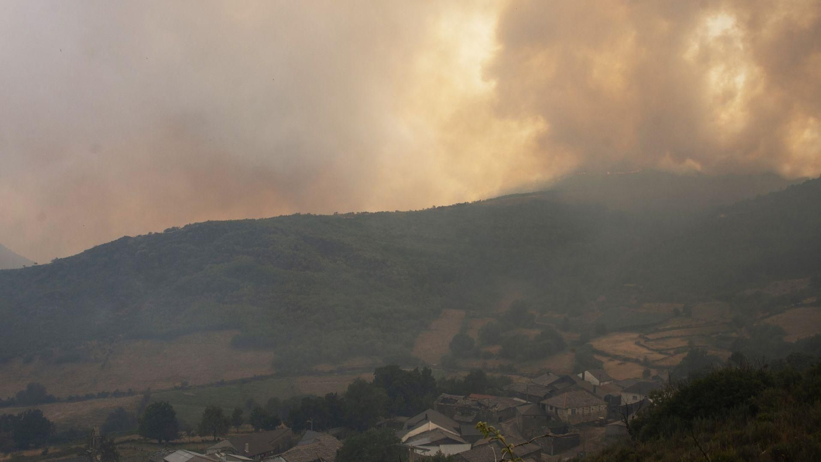 Aldea de Requeixo, a 11 de agosto de 2025, en Chandrexa de Queixa, Ourense, Galicia.