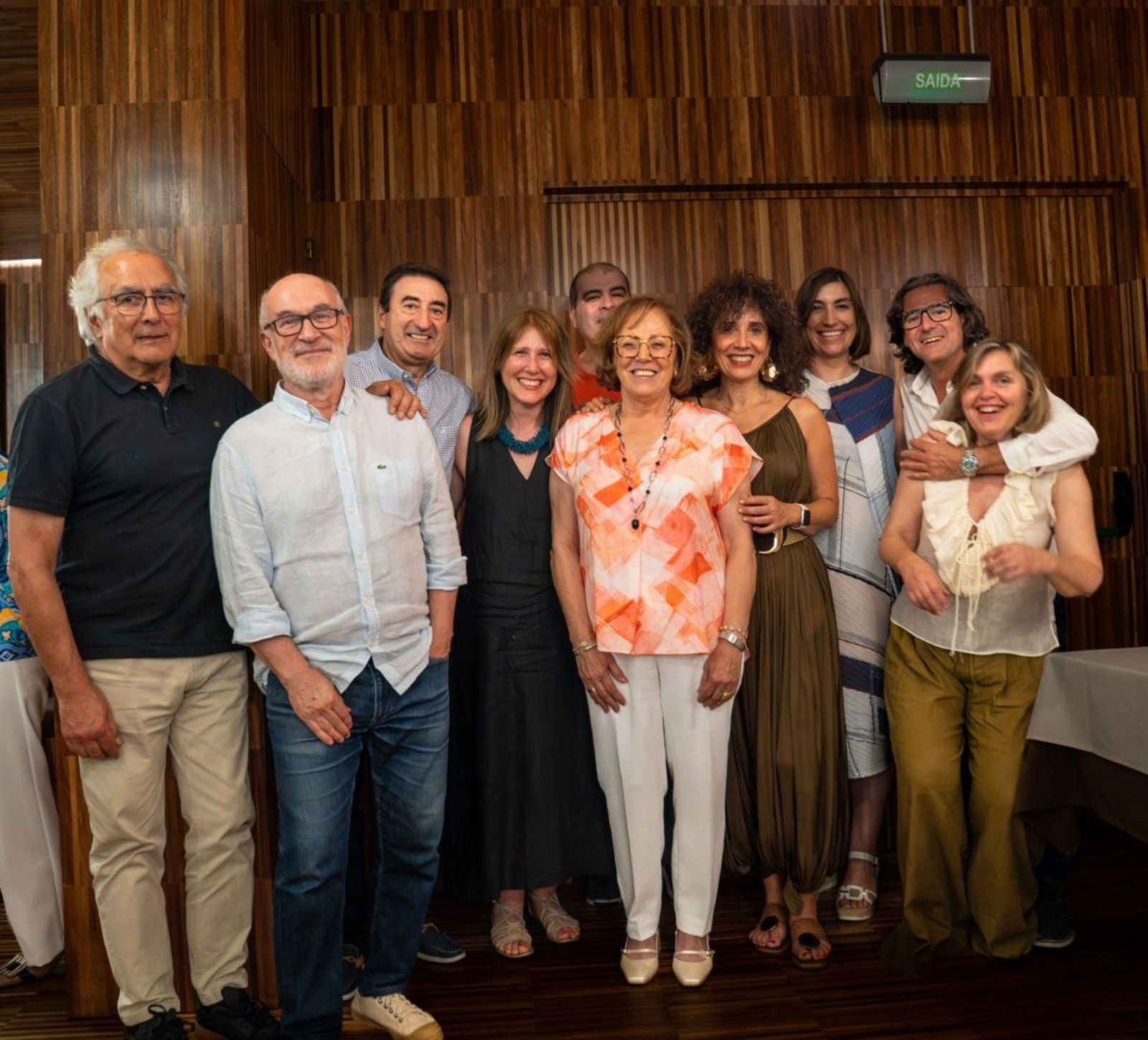 Otero, Pepe, Alfonso, María, Dani, Crisrtina, Elena, Toni y Sole.