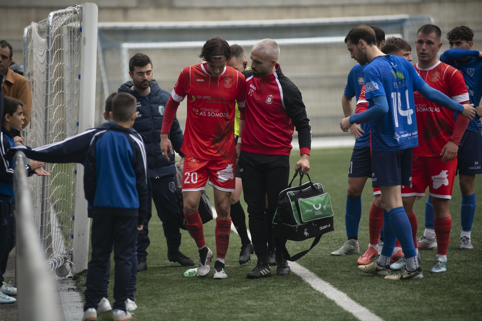 Galería | Victoria para el Barbadás que tendrá que esperar