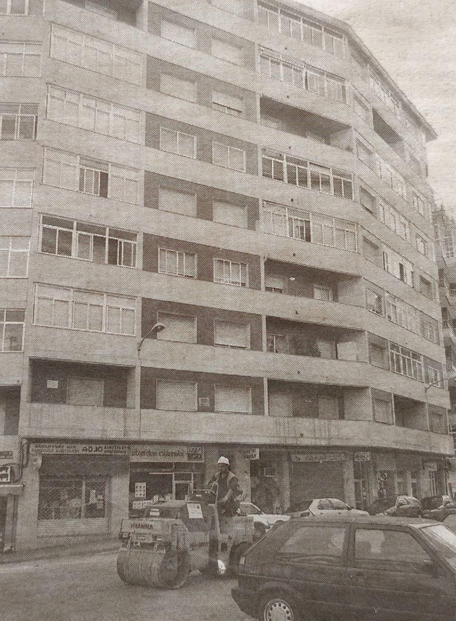 Fachada del edificio de Camino Caneiro.