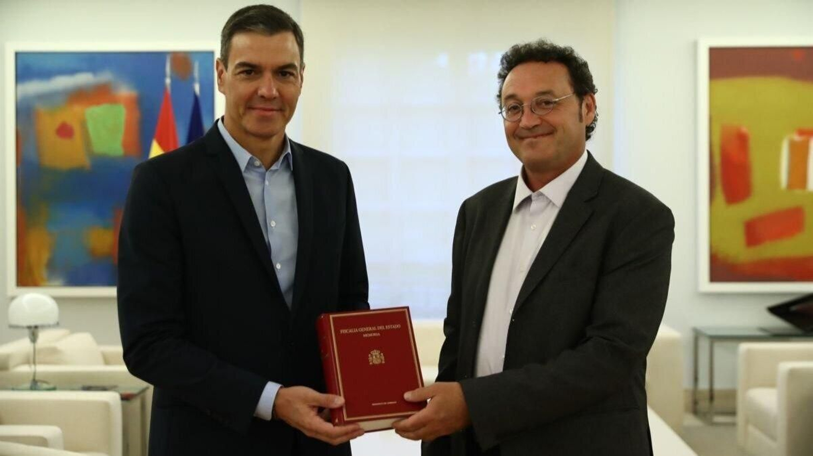 undefinedPedro Sánchez, junto al fiscal general del Estado, Álvaro García Ortiz. | Foto: Agencias