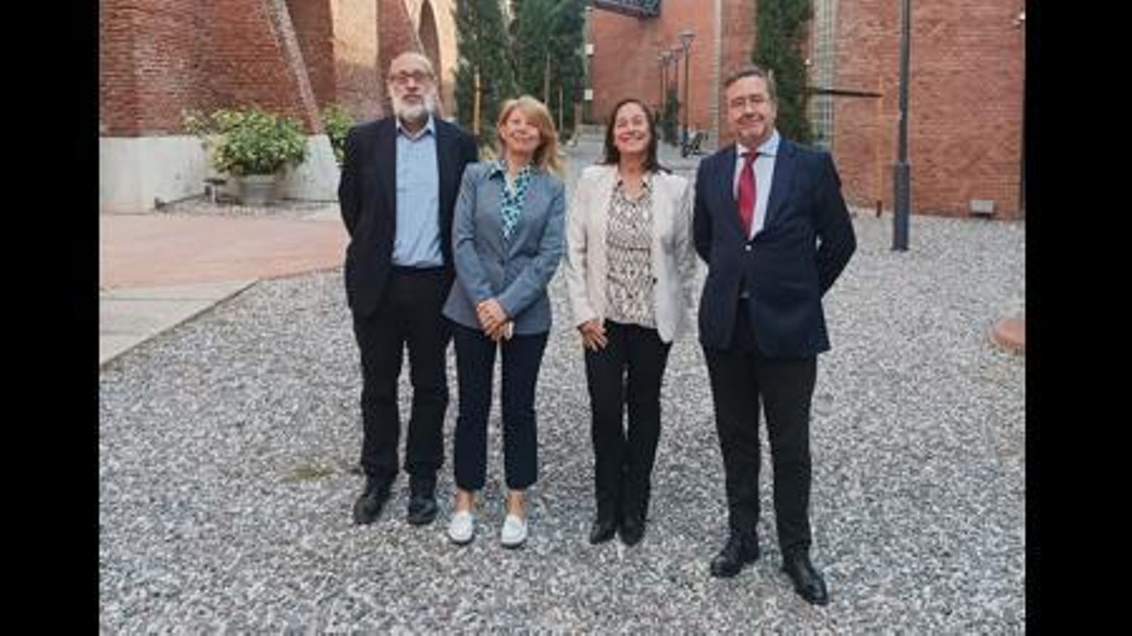 De izquierda a derecha, Alvaro Cachero-Martínez, Nuria Alvarez Sos, Rocío Narváez y Pedro Zarco Colón