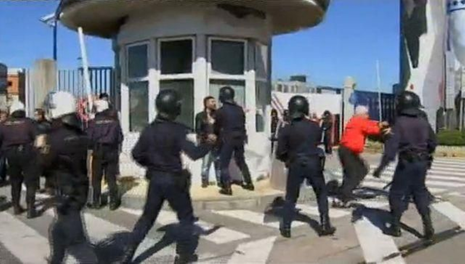 Las protestas de la flota de cerco Berbés // JV Landín