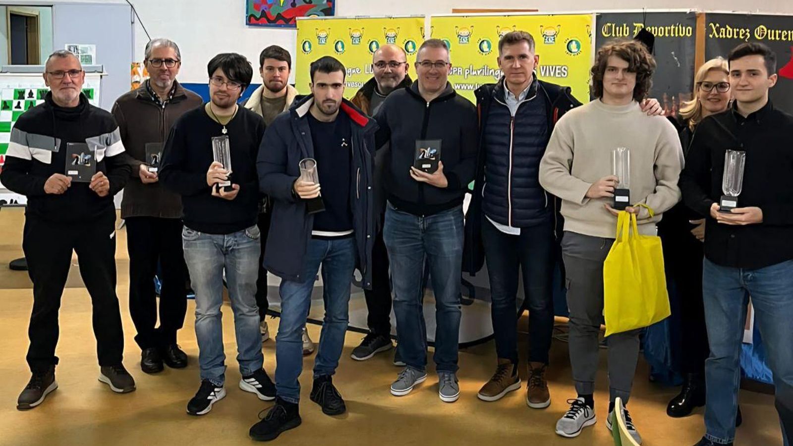 Galería |  El ajedrez, protagonista del fin de semana en Ourense