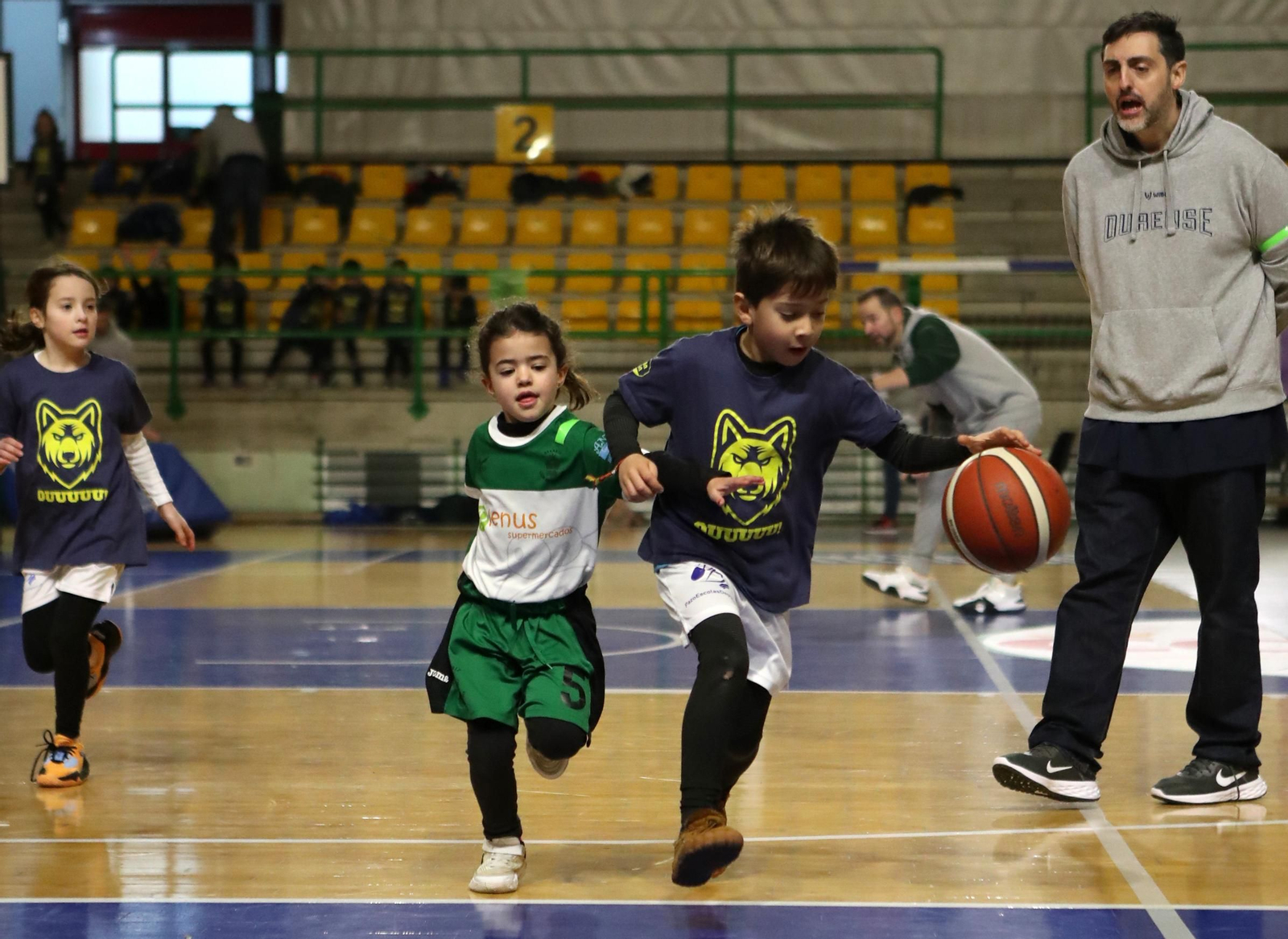 Galería | El futuro del básket se puso las zapatillas