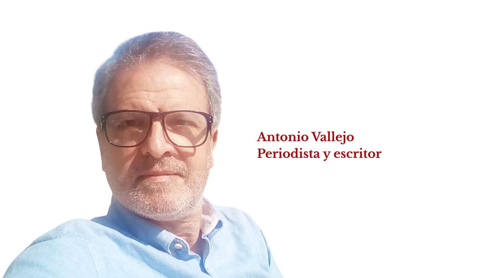Antonio Vallejo, periodista y escritor.