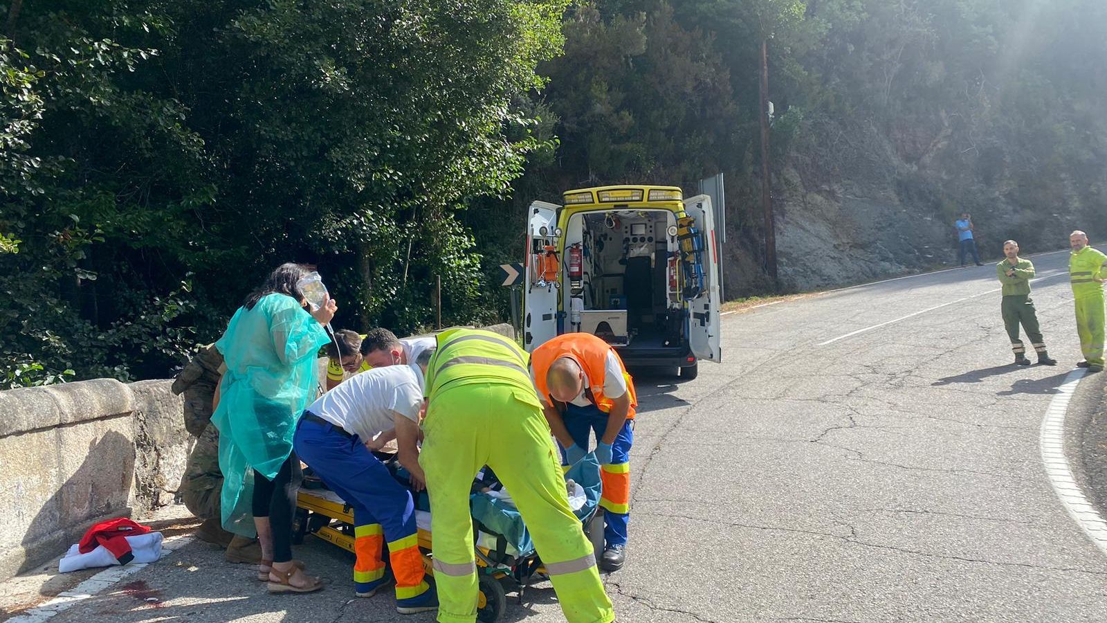 Ciclista herido en Trives