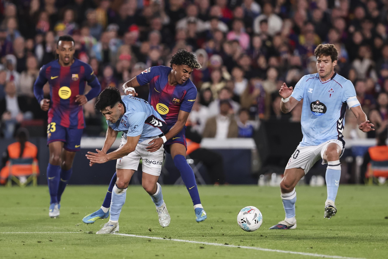 Galería | El partido entre Barcelona y Celta, en imágenes