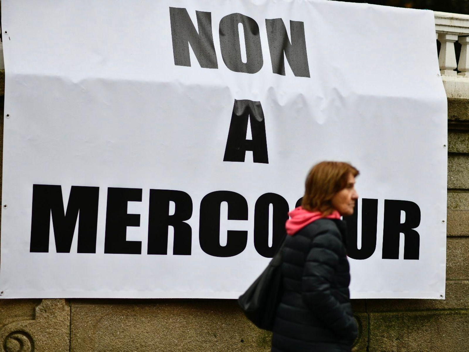 Cartel en le que se le "Non a Mercosur"