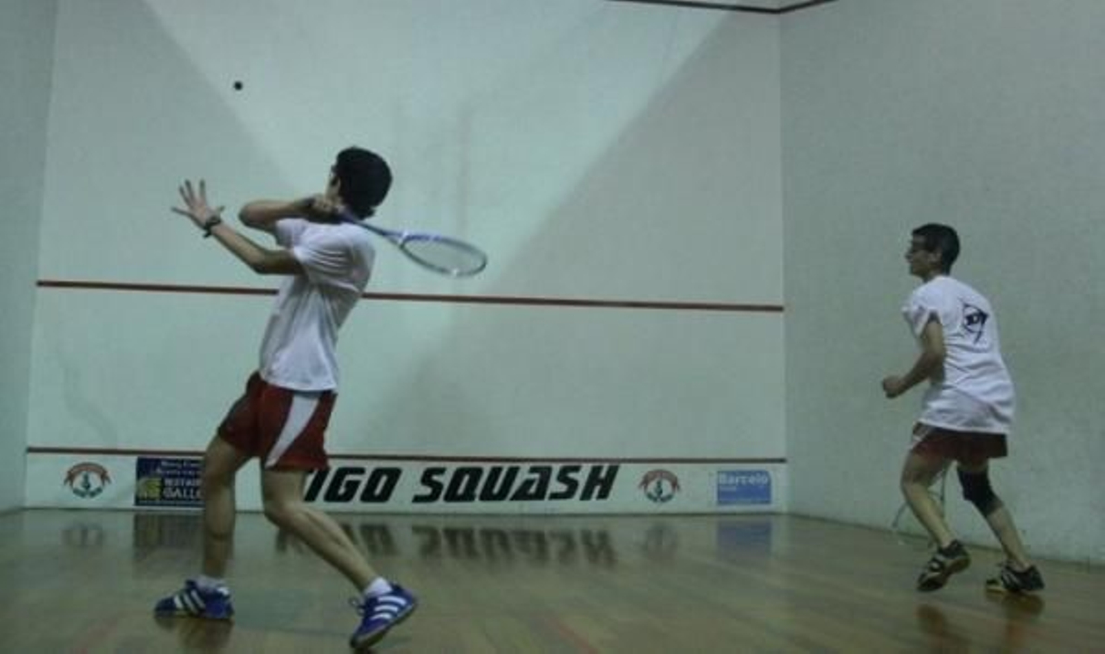 Dos participantes en el Campeonato de España sub13/17 Vigo Squash.