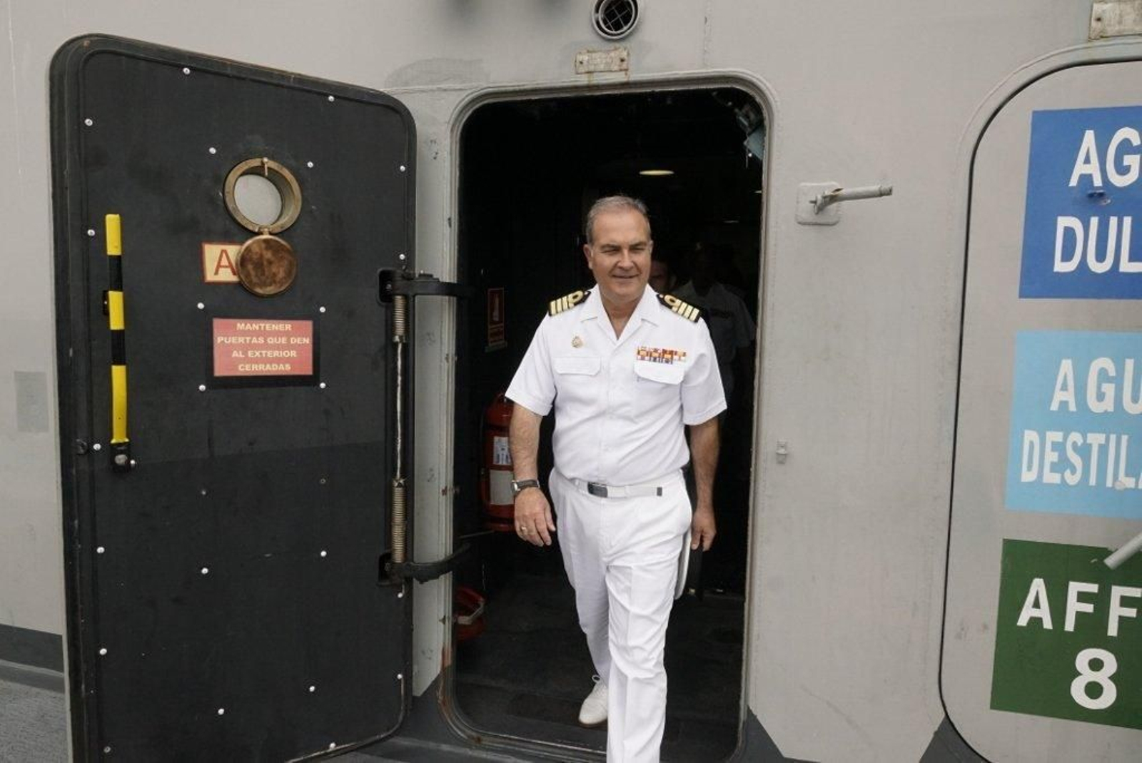 El portaviones Juan Carlos I en Vigo  (28) (1024x684)