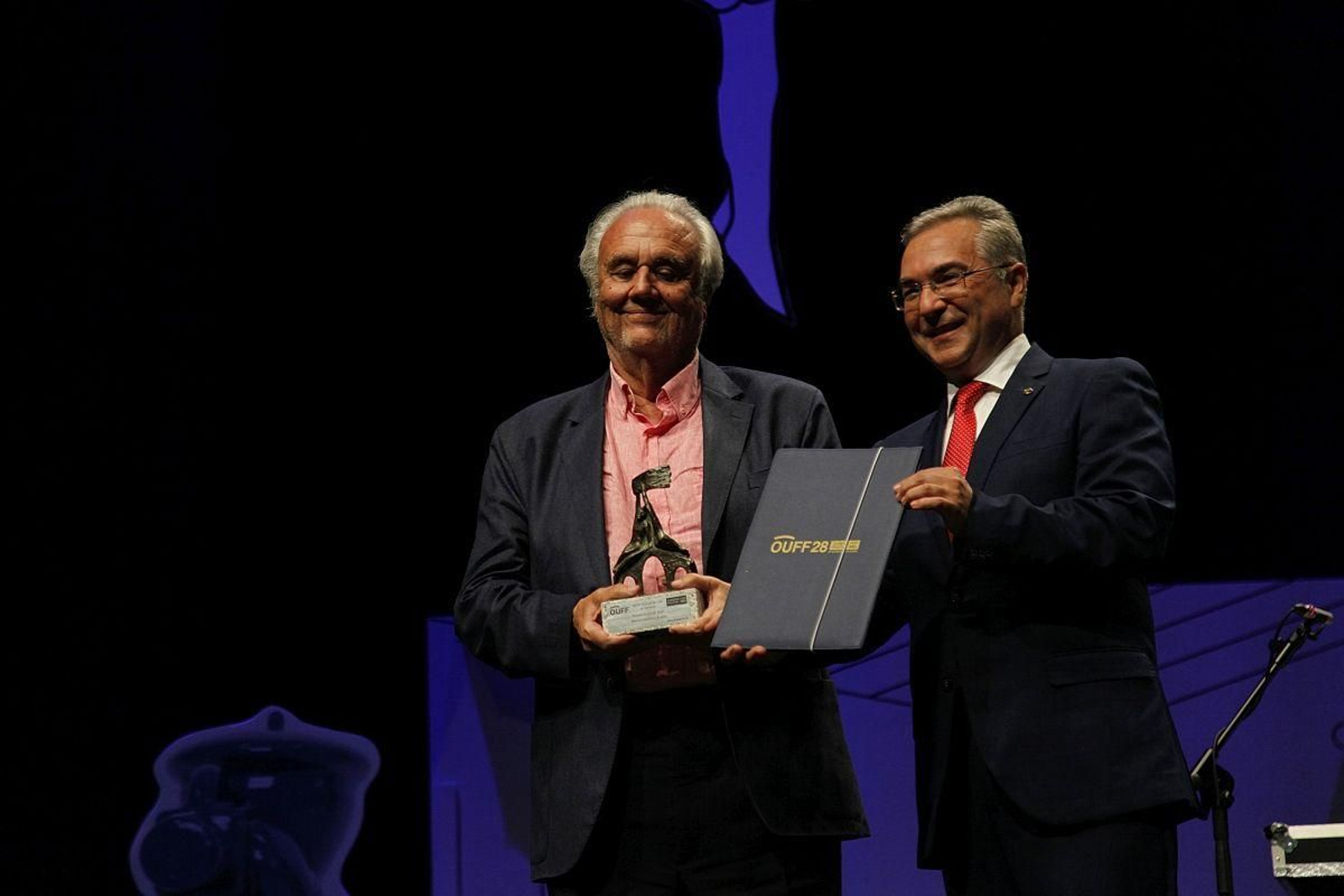 Gutiérrez Aragón con Luis Menor