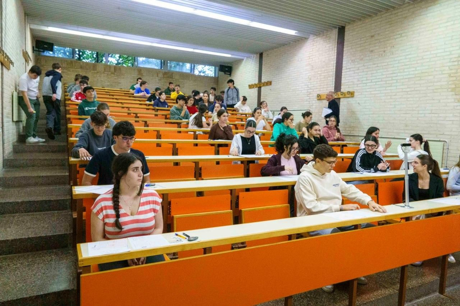 Galería | Tensión y concentración en la PAU 2026 en Vigo