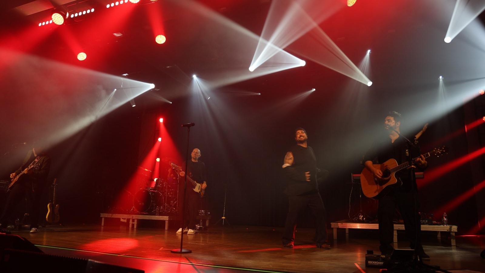 Antonio Orozco durante su actuación