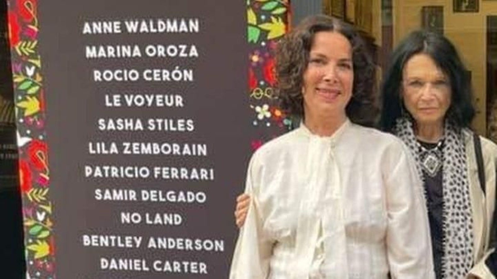 Marina Oroza, junto a Anne Waldman, hace unos días en el Kerouac.