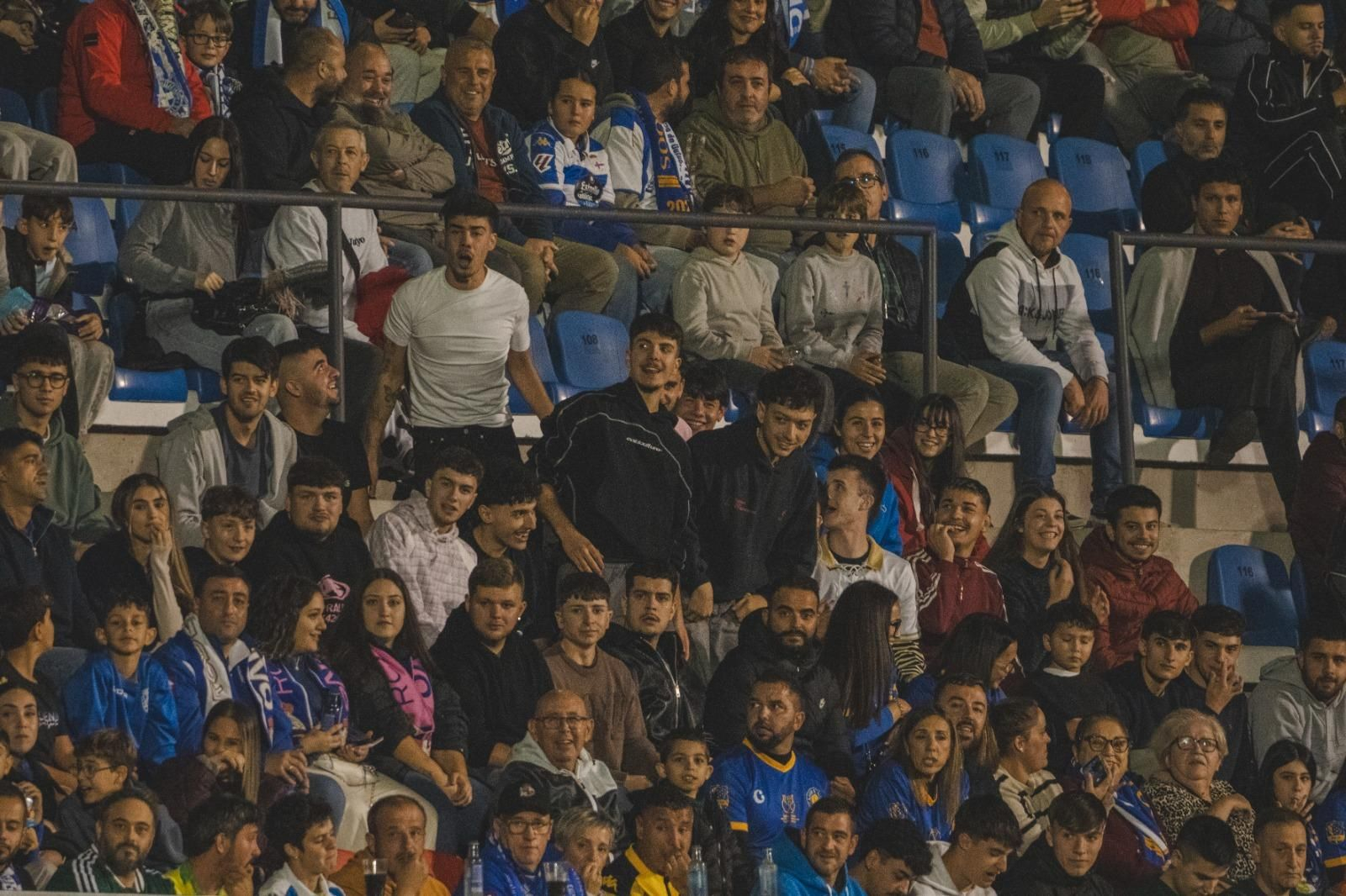 O Couto vibra en el Auriense vs. Deportivo de A Coruña de la Copa del Rey