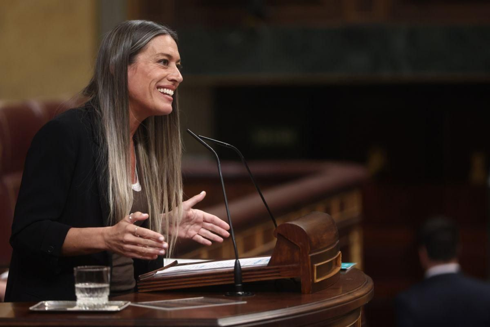 Miriam Nogueras, en la sesión de control al Gobierno.