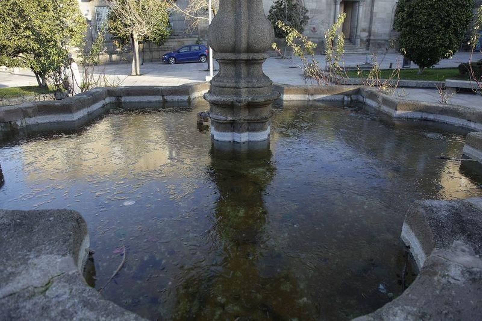 Jornada de frío en Ourense // FOTO: MIGUEL ÁNGEL