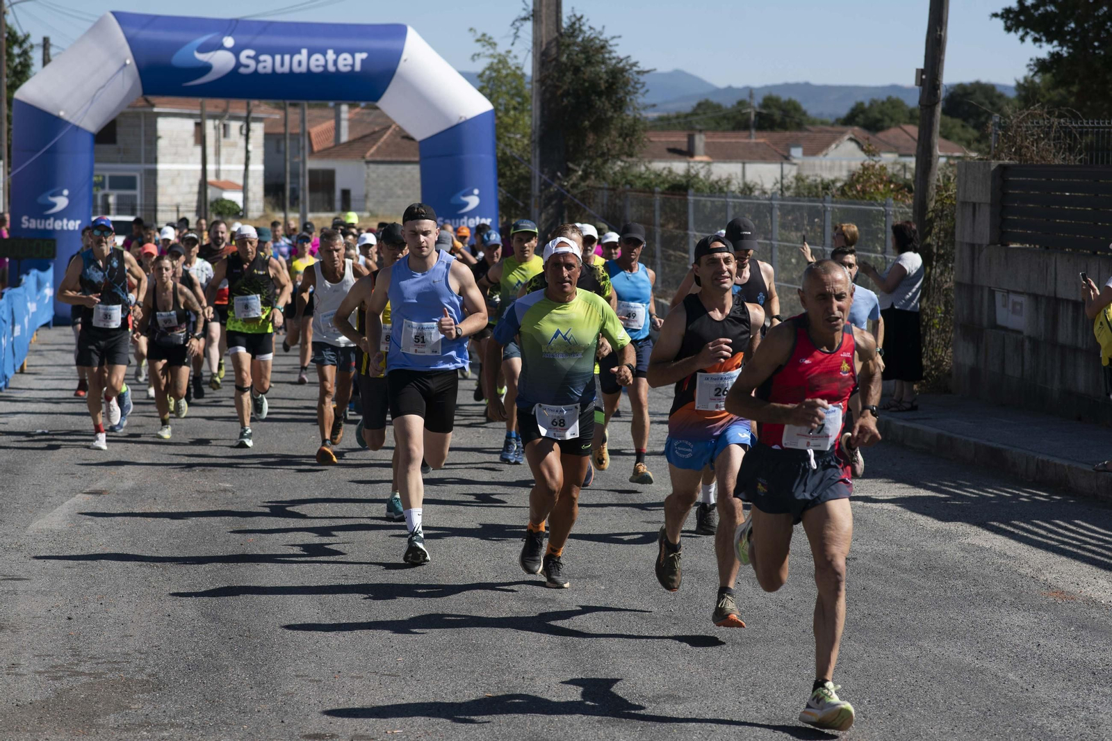 Galería | El IX Trail y Andaina Montes de Sandiás vence al calor y las altas temperaturas