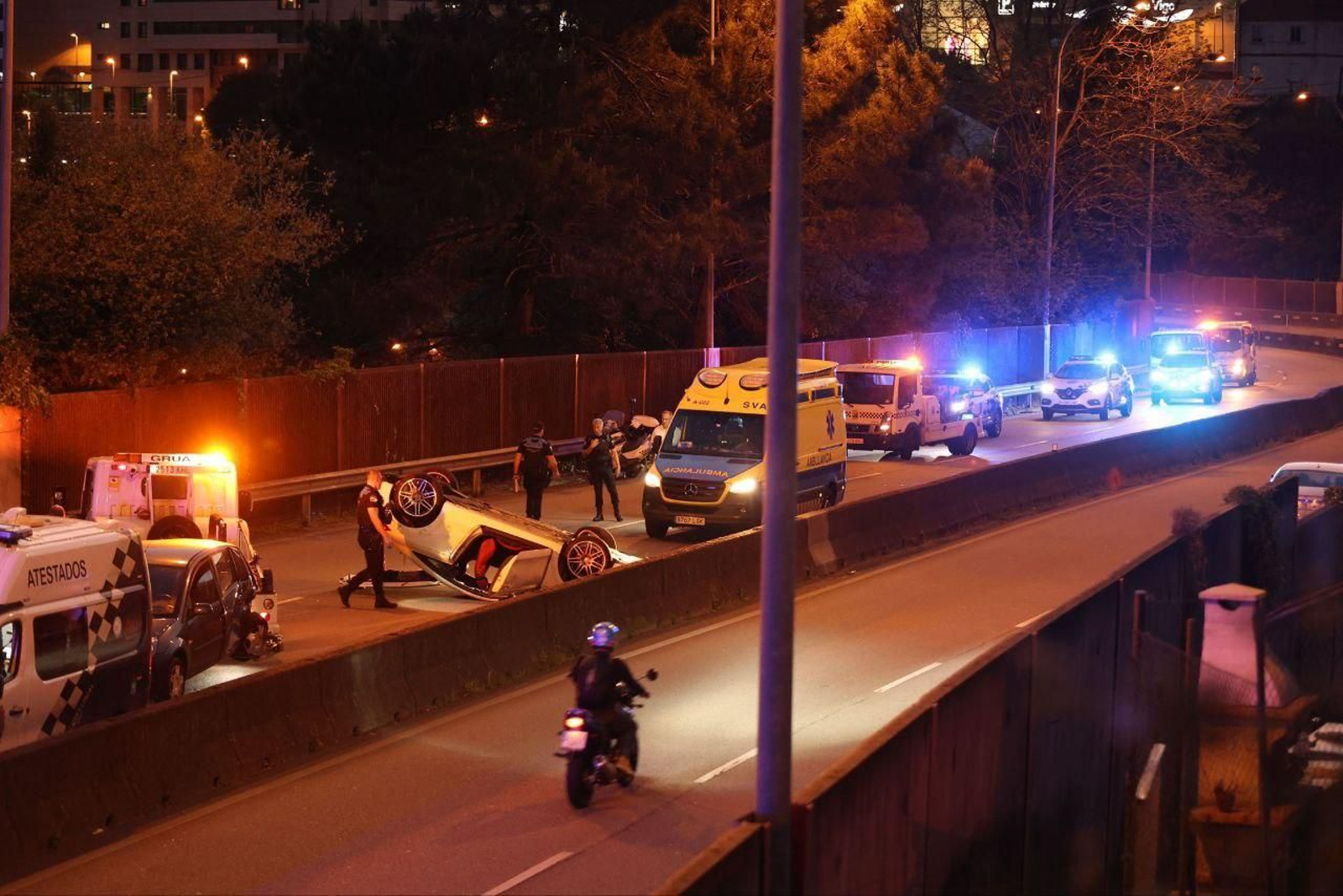 Accidente en la circunvalación arquitecto Palacios en Vigo.