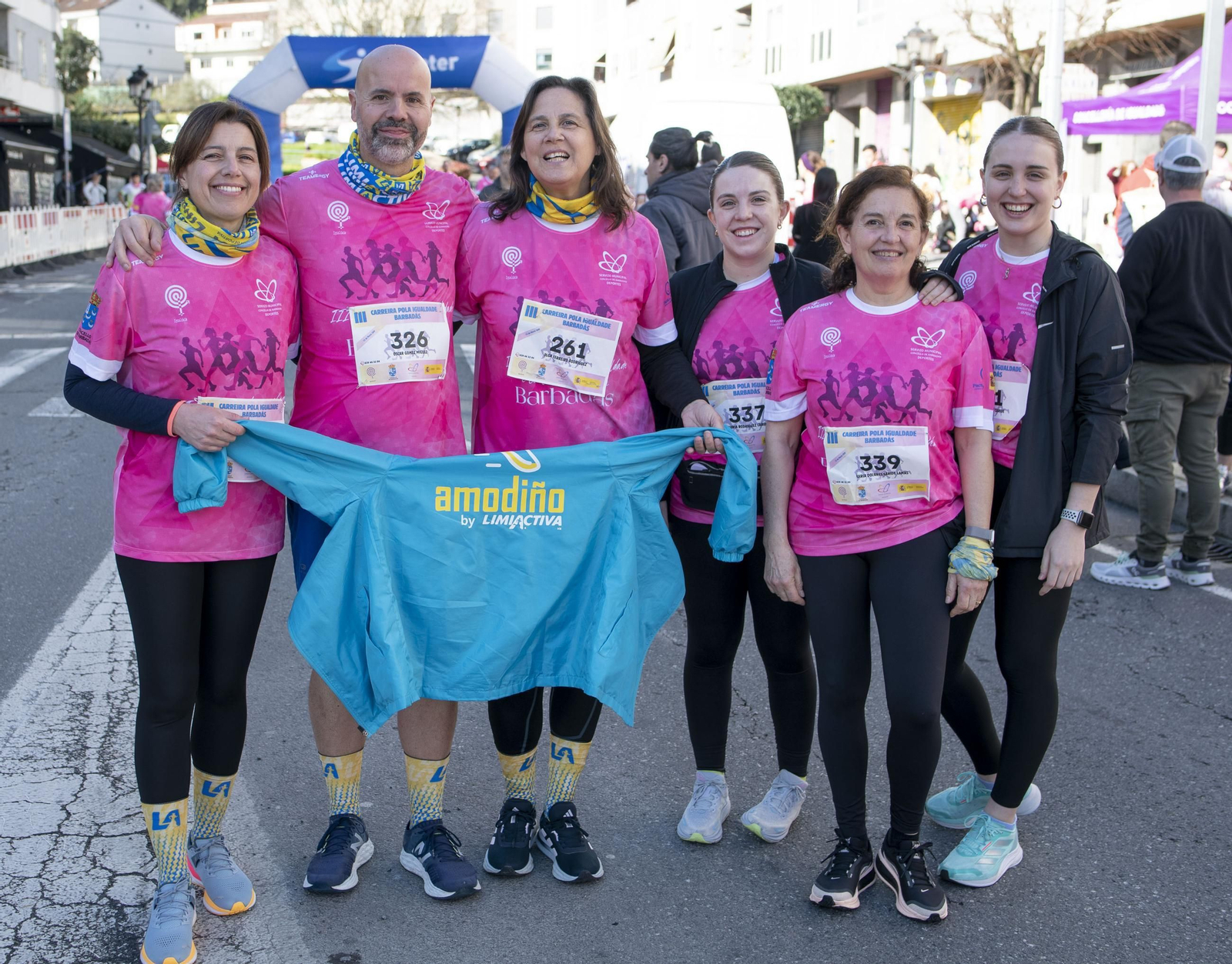 Galería | A Valenzá se tiñe de rosa con la III Carreira pola Igualdade