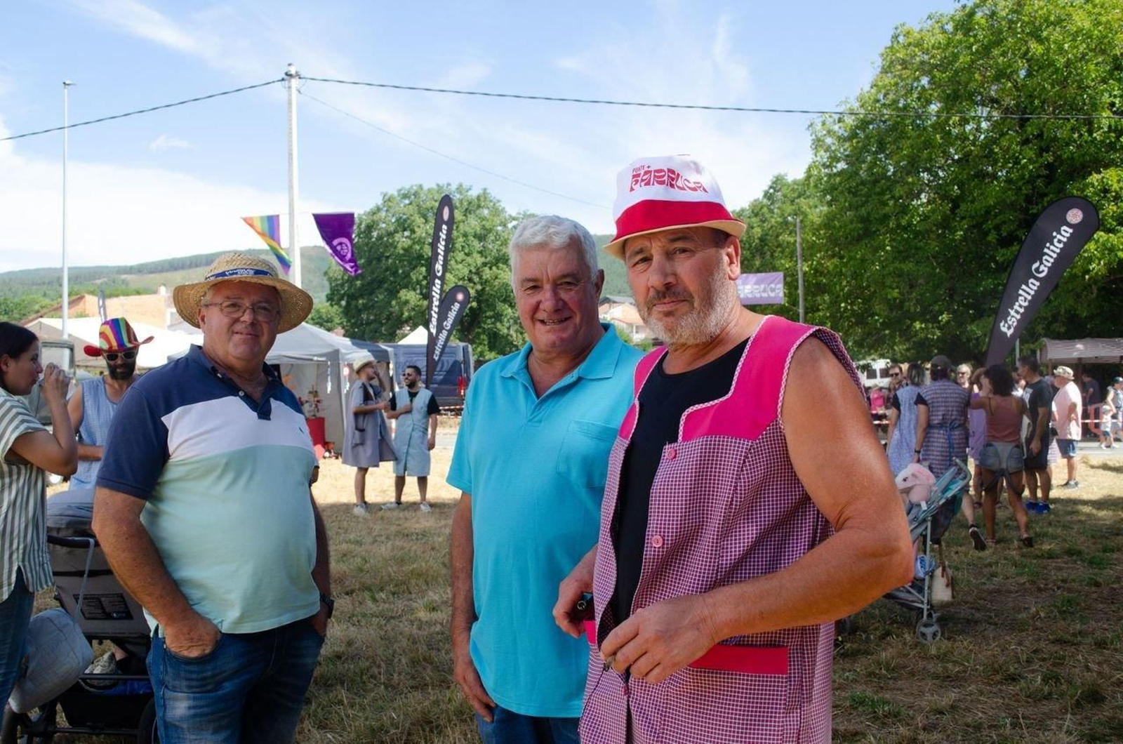 Algunos de los asistentes a la romería