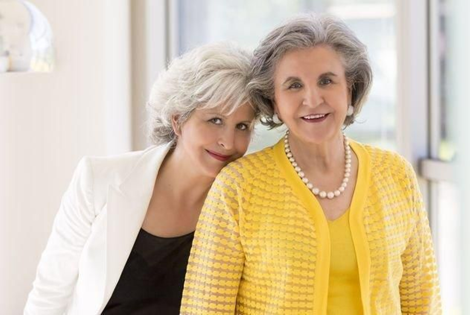 Pilar Rodríguez y su hija Salomé, directora general de la firma textil.