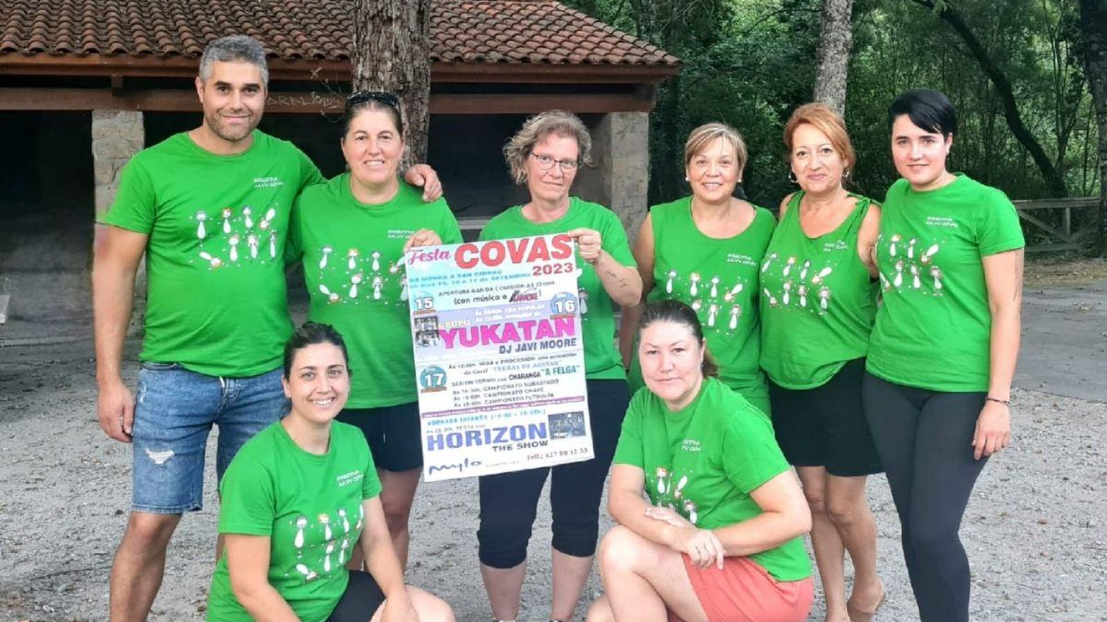 David, Cristina, Sandra, Marisol, Esther, Naty, Noelia y Tania.