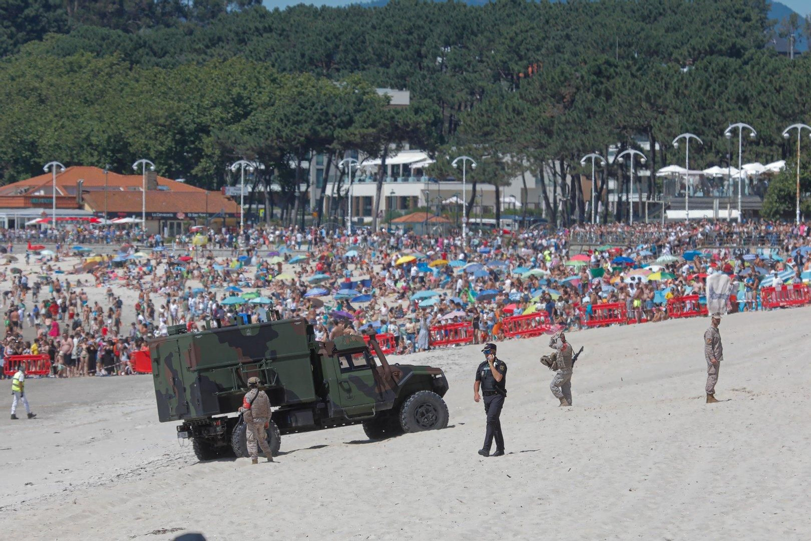 Exhibición flota Dédalo 24 en Samil.