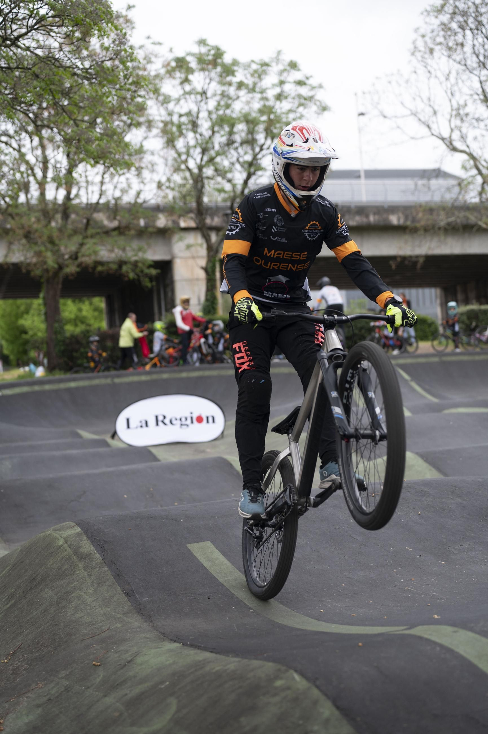 Galería | +Deporte La Región impulsa el pumptrack en Ourense de la mano de Maese Riders