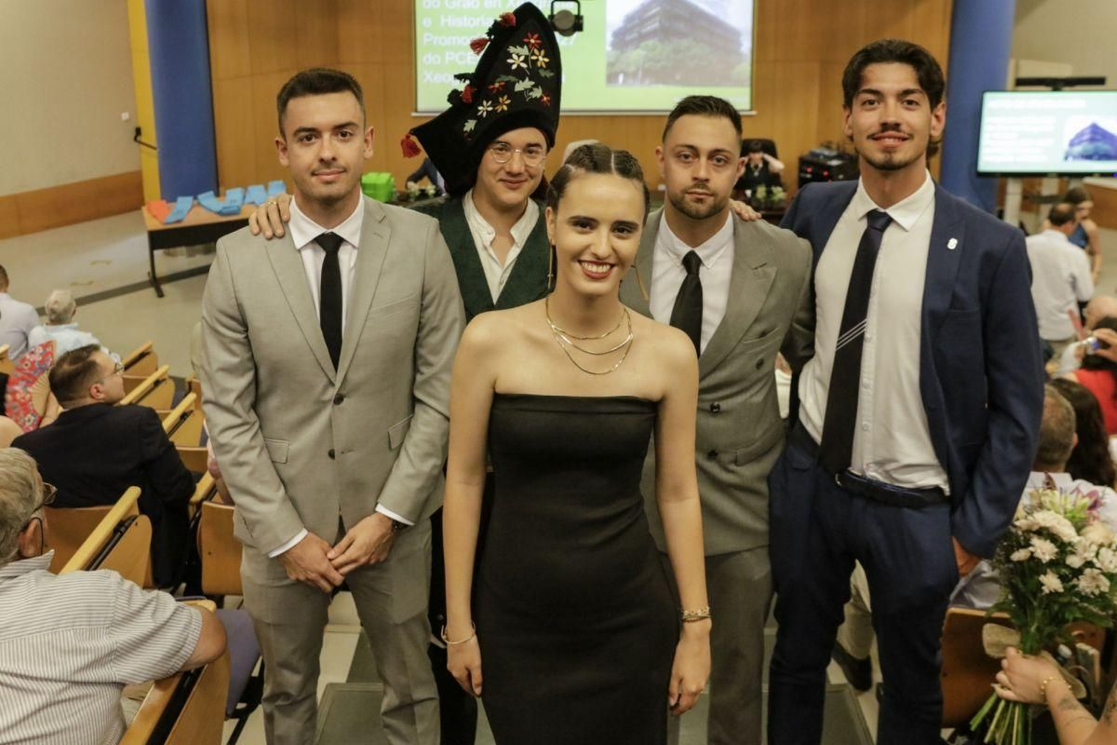 Igor, Diego, Iria, Gabriel y Ángel.