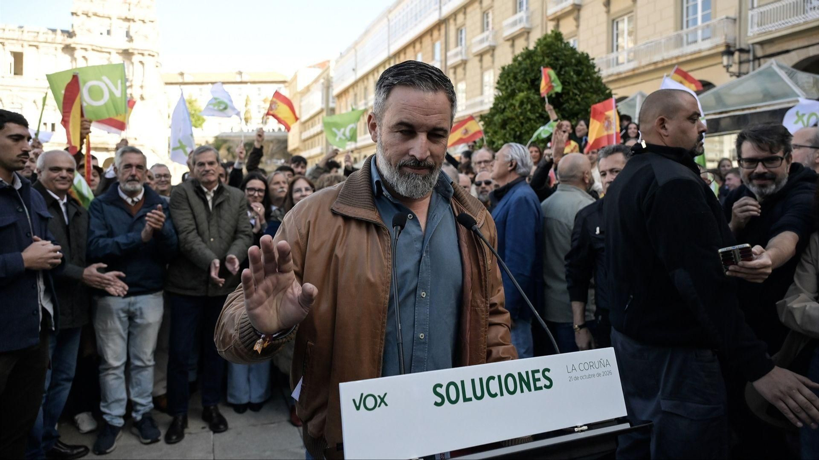 El presidente de Vox, Santiago Abascal, durante un acto en la Plaza de María Pita.