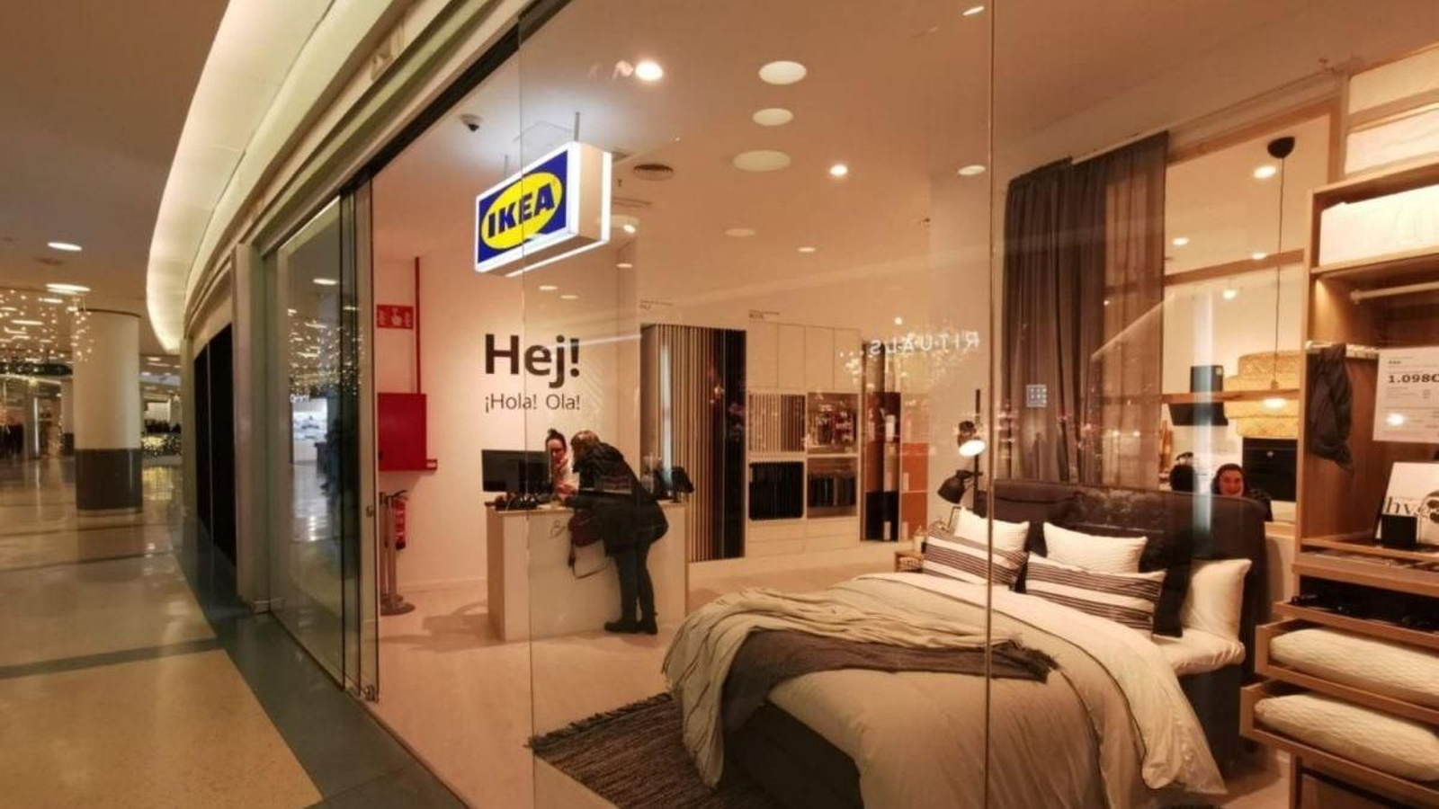 El punto de atención en Gran Vía, que cerrará.