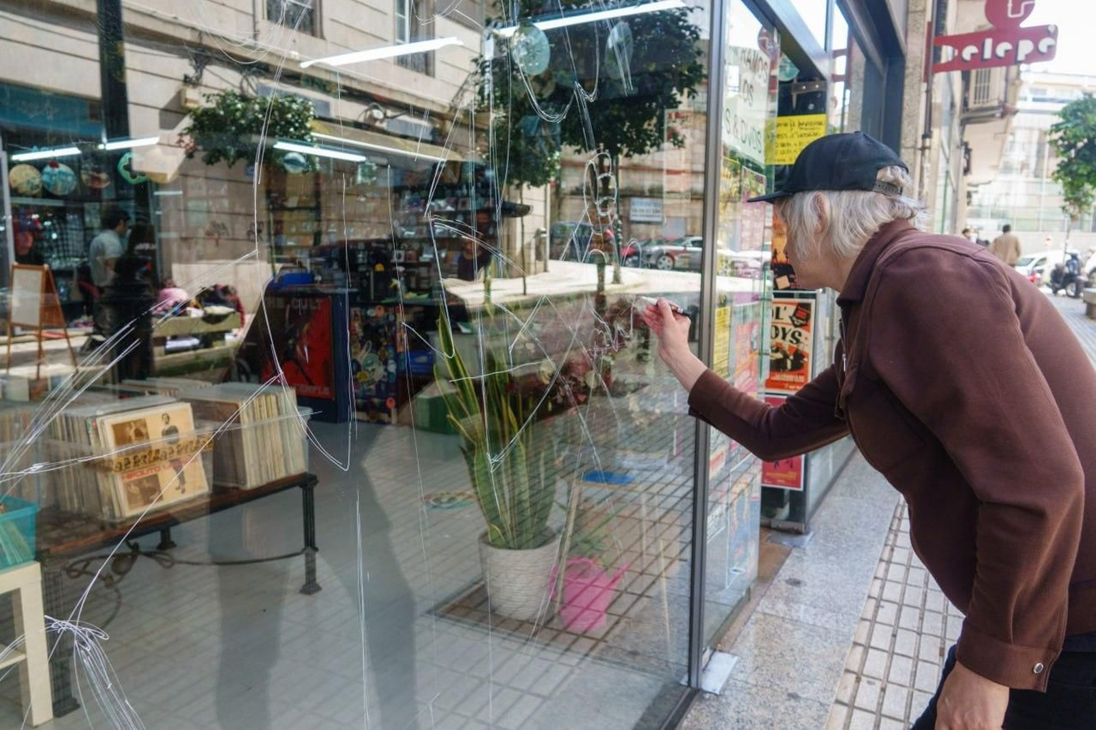 Galería | Reabre el emblemático Cine Vigo tras 20 años cerrado