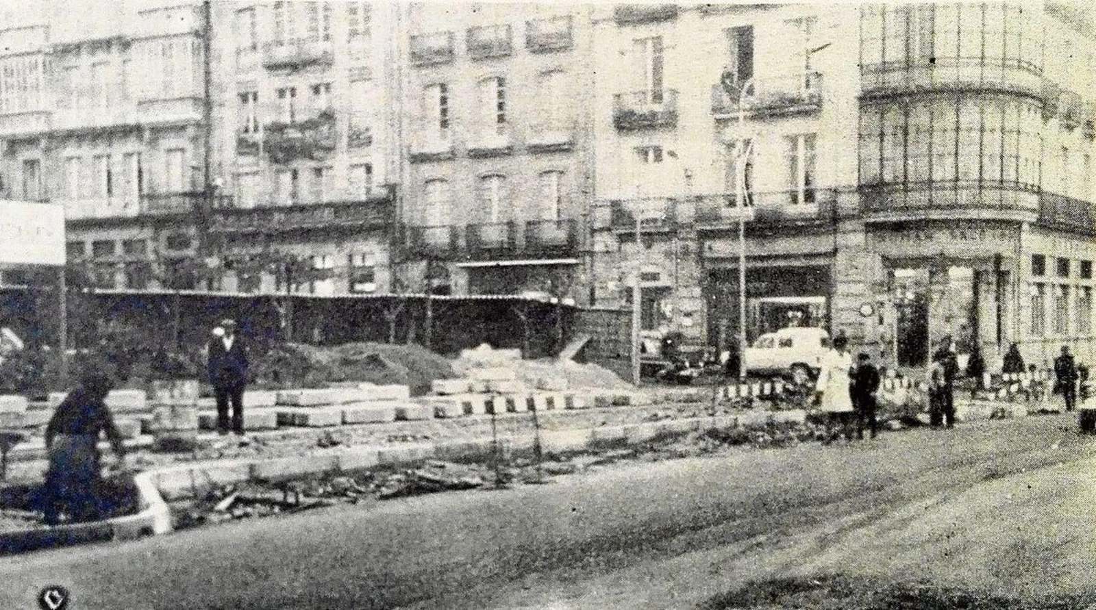 Obras de acondicionamiento del primer andén de autobuses.