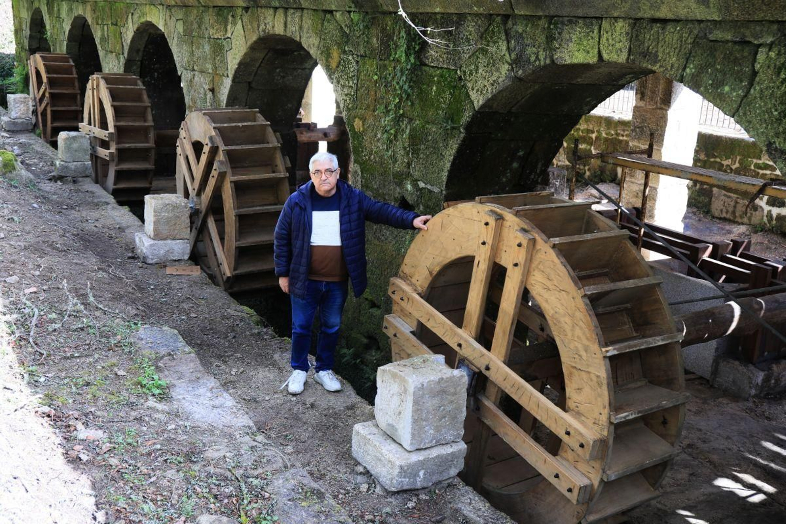 Xosé Lois Sobroso no Museo do Papel.