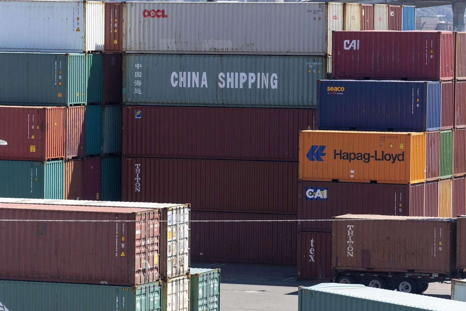 Contenedores en el puerto estadounidense de Seattle