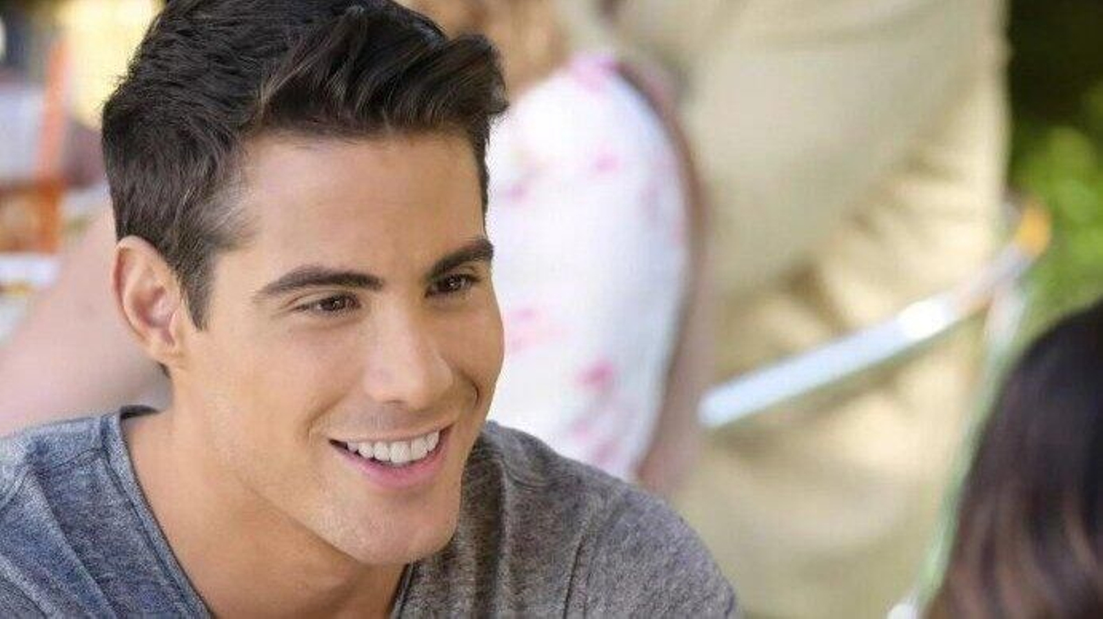 Francisco San Martín en "Jane the Virgin". | Foto: Agencias