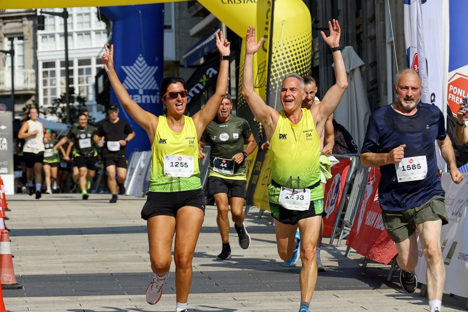 Galería | Mario Rodríguez y Mar Sola conquistan la Ponle Freno de Vigo