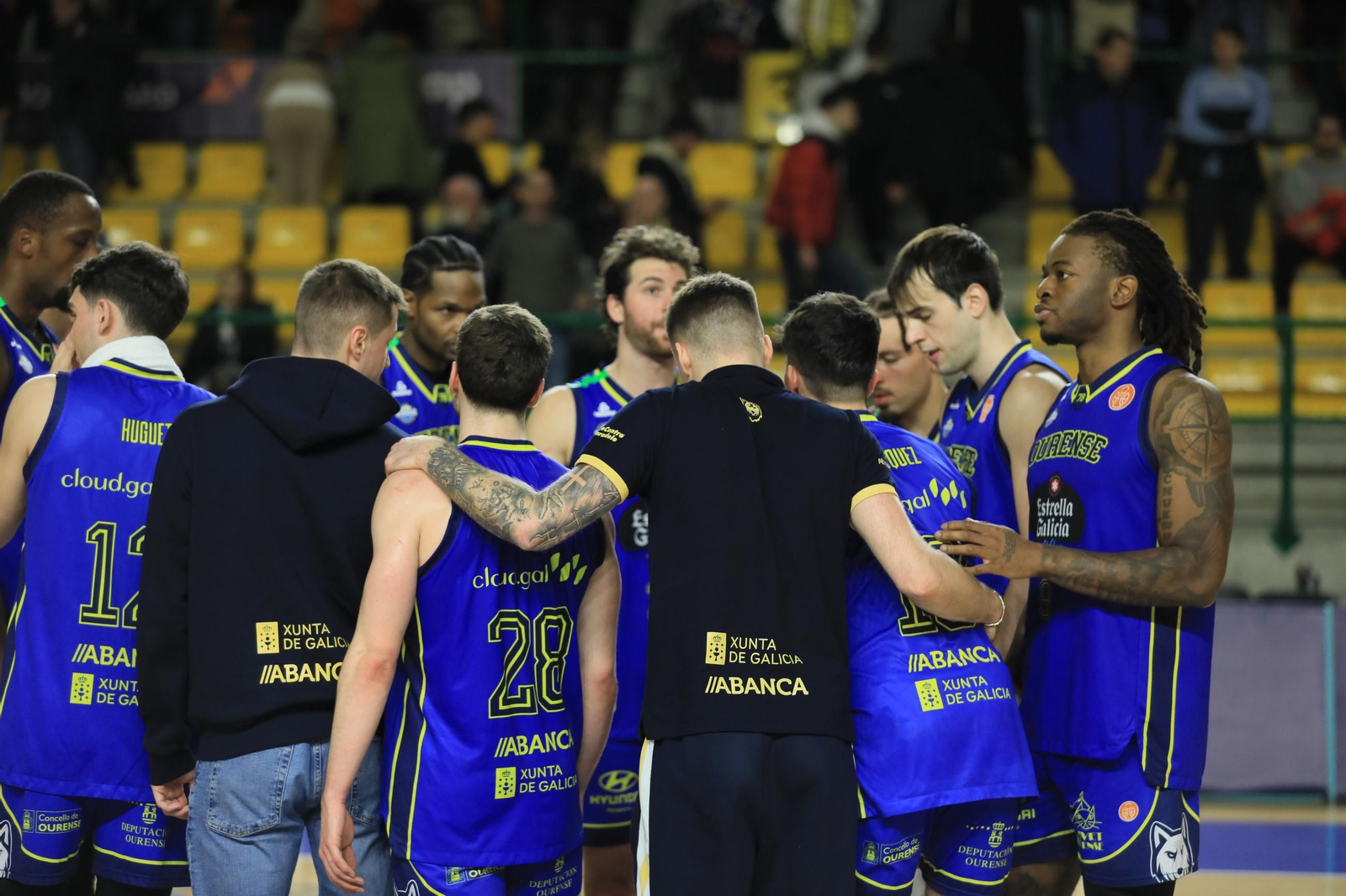 Galería |  El milagro en el Pazo para el COB fue competir